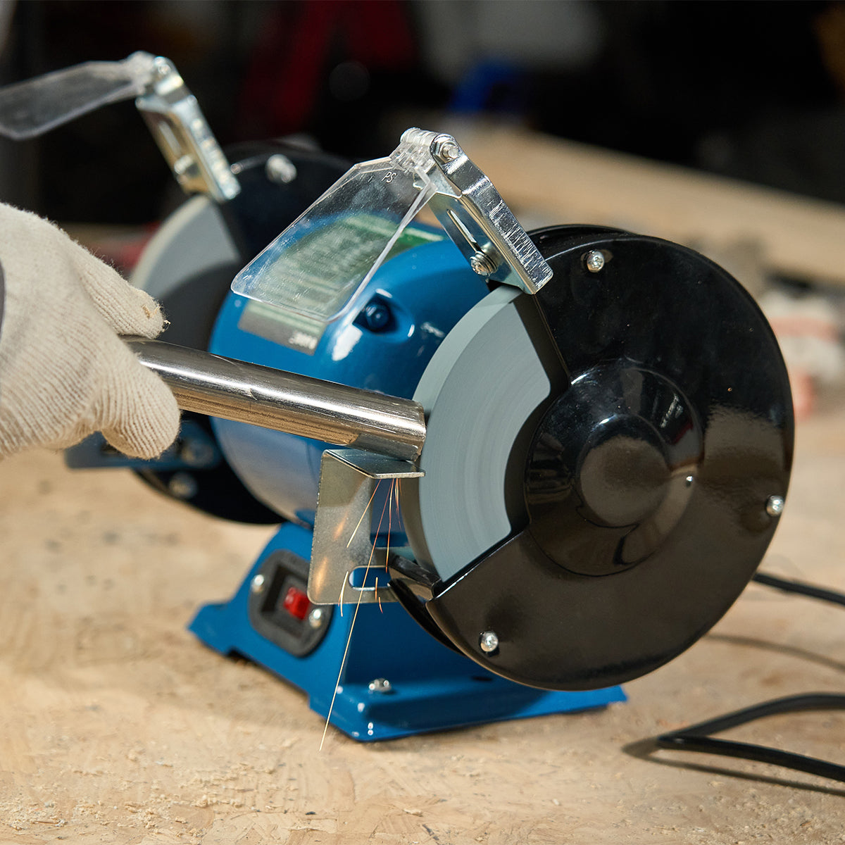 Amoladora de banco de 6" 370W  DEWINNER