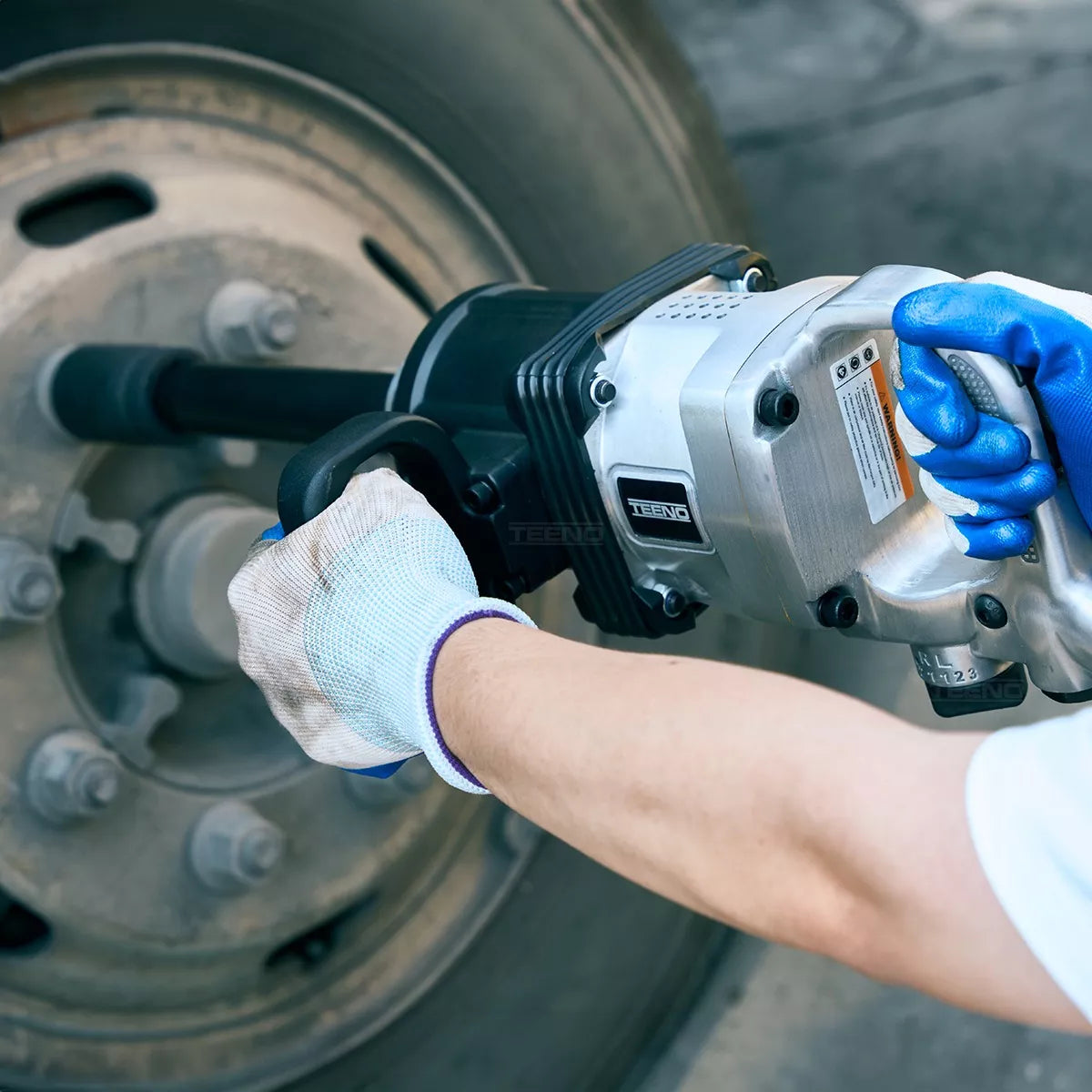 Pistola Impacto 1 Pulgada 2dados 4200 Rpm 2180 Nm Teeno 550a